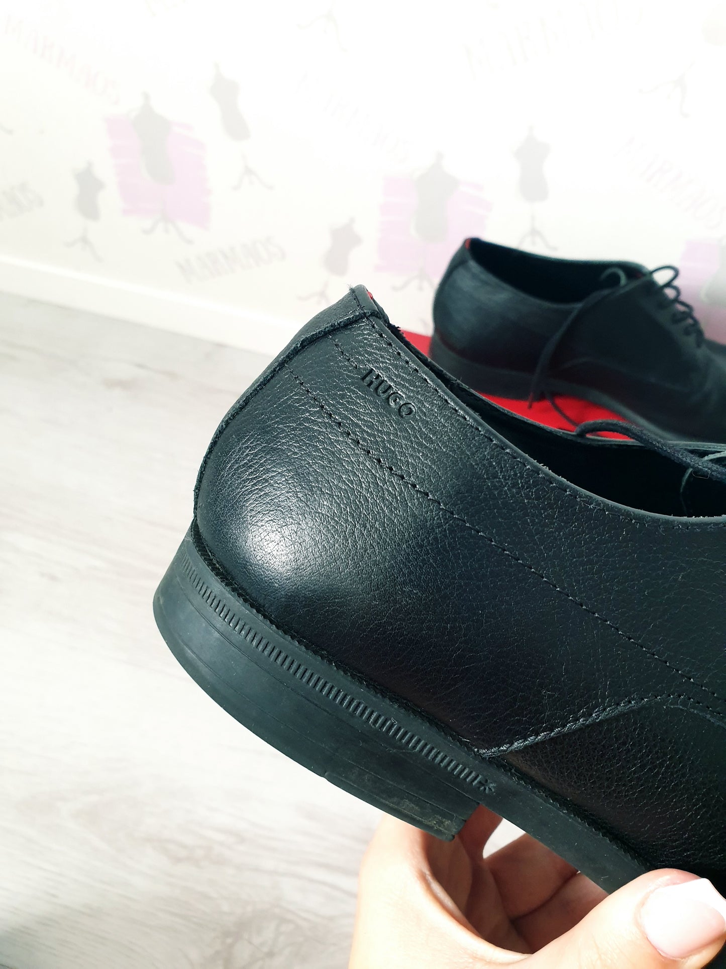 Hugo Boss elegantné topánky 42