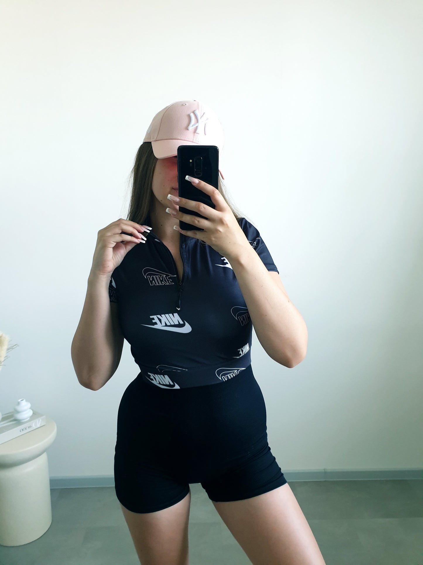 NIKE top M/L