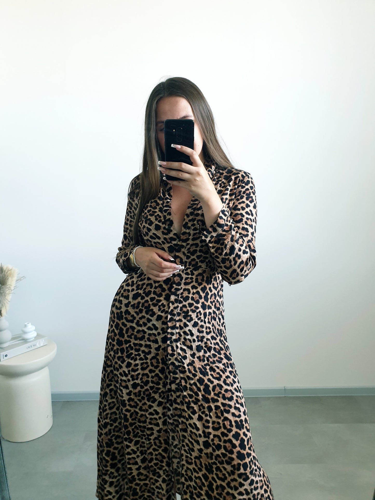 ZARA leo midi šaty