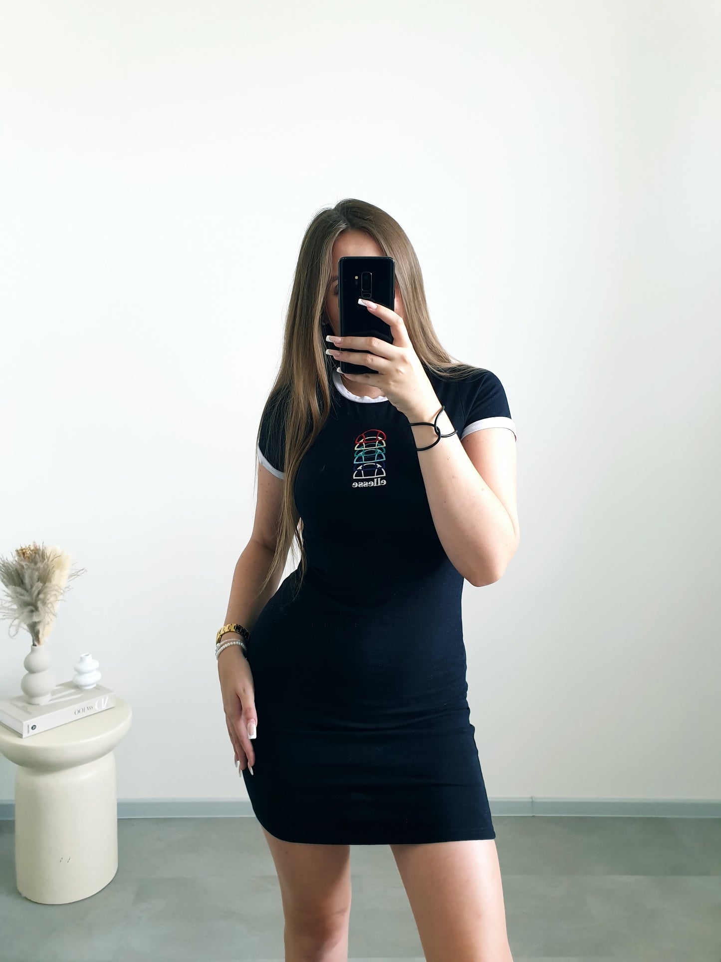 Elllesse šaty M
