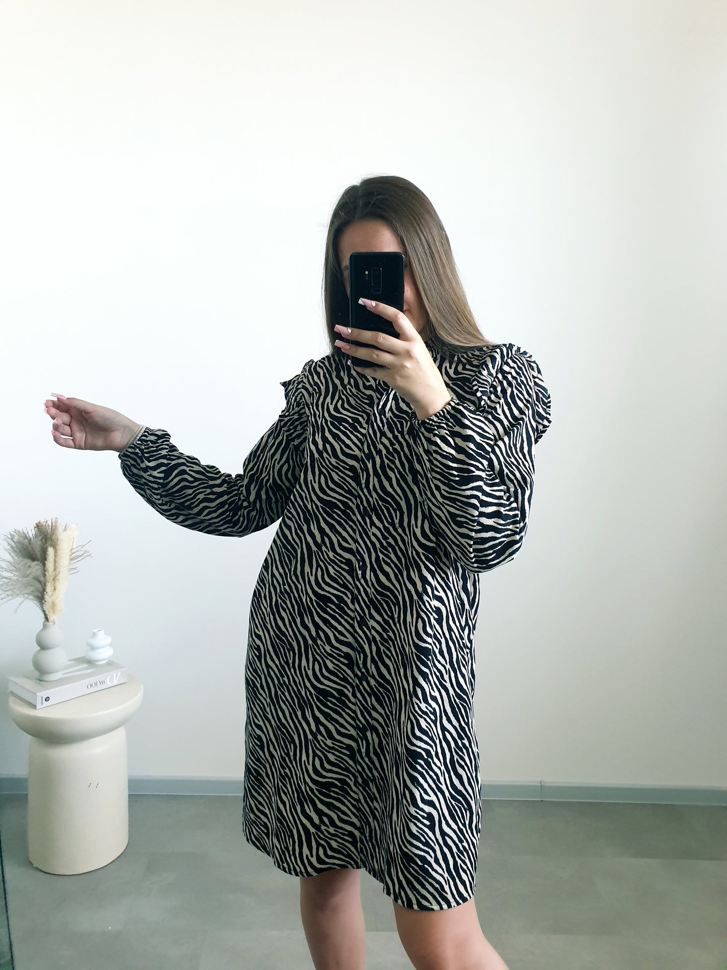 Zebrované šaty M/L
