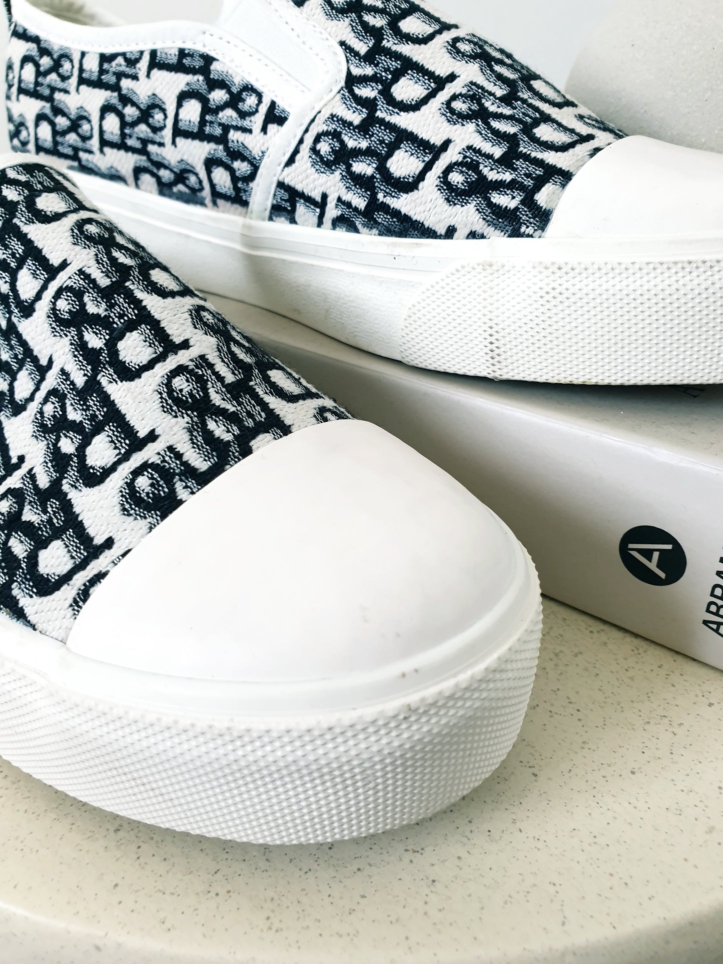 Slip on topánky 39