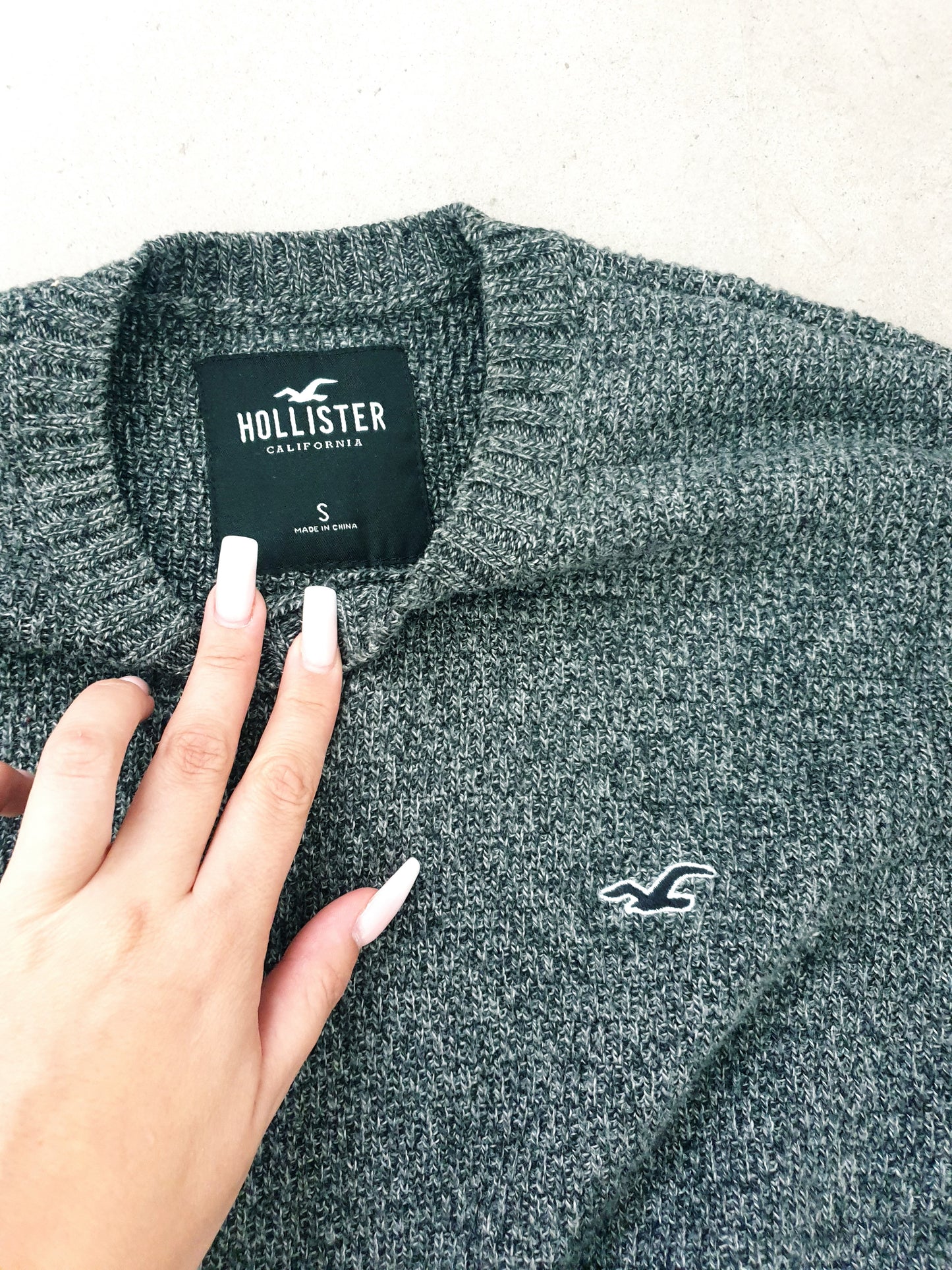 Hollister sveter S