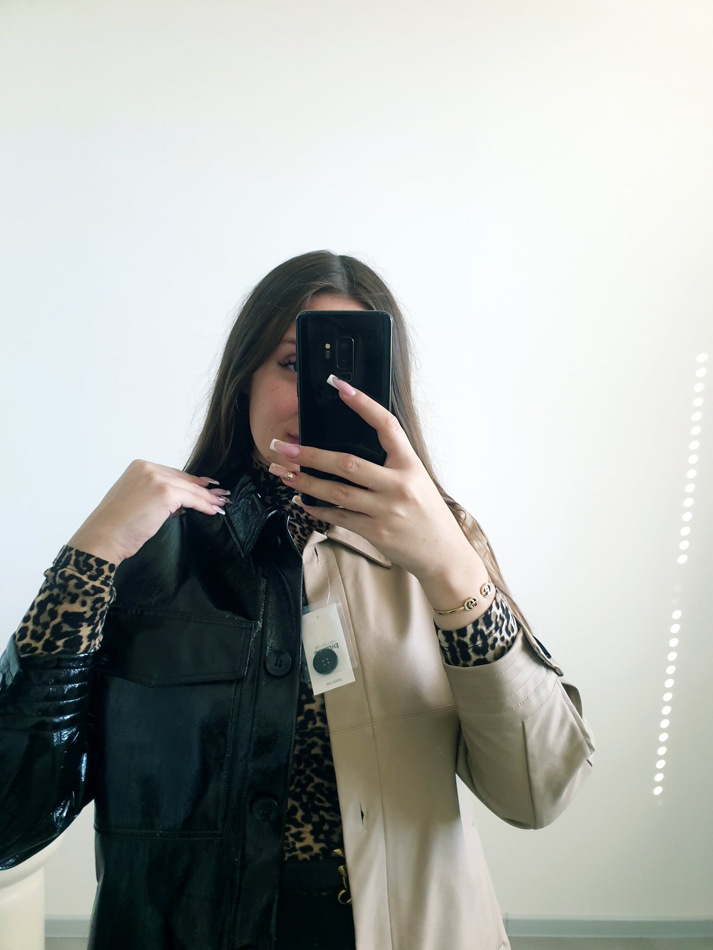 Extravagantná bunda M