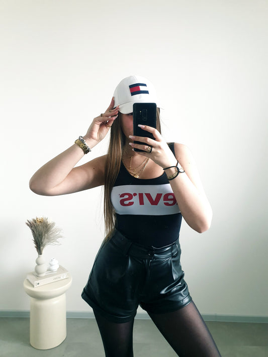Levis body S