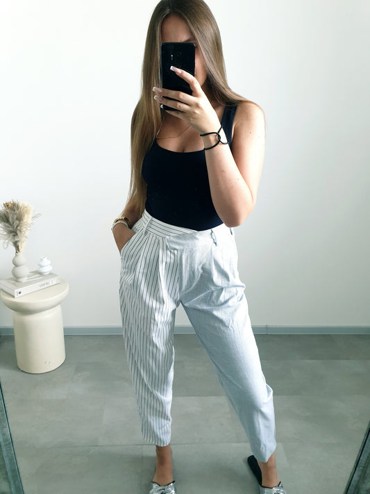 Bershka štýlové nohavice M/L