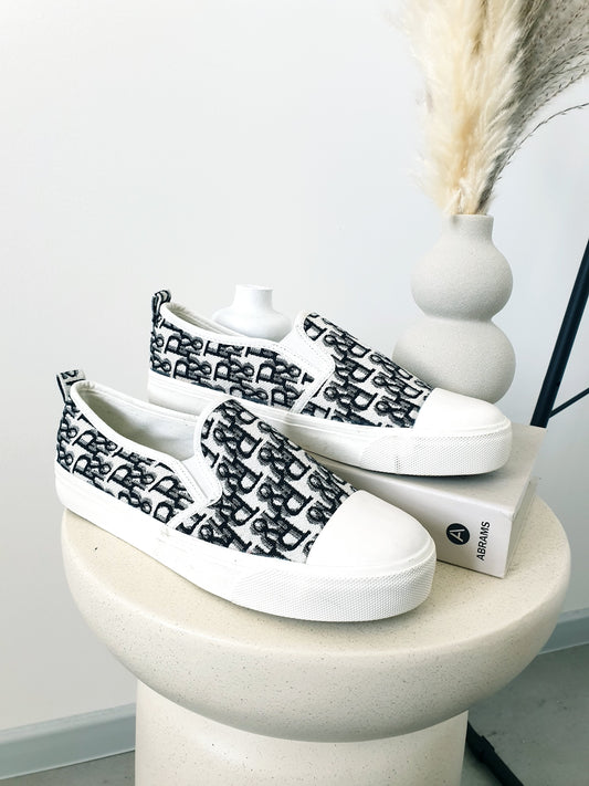 Slip on topánky 39