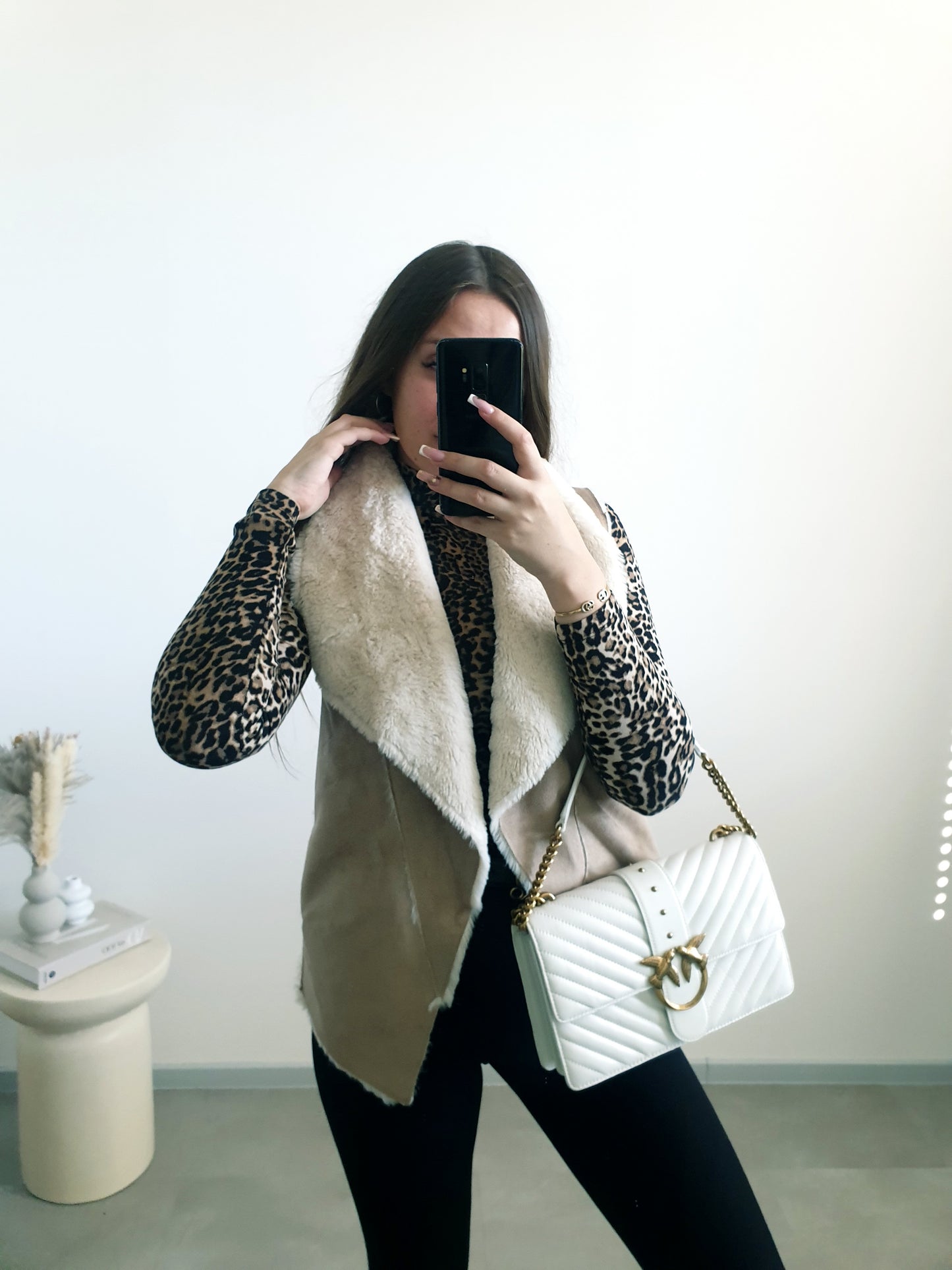 Vesta s kožušinou S