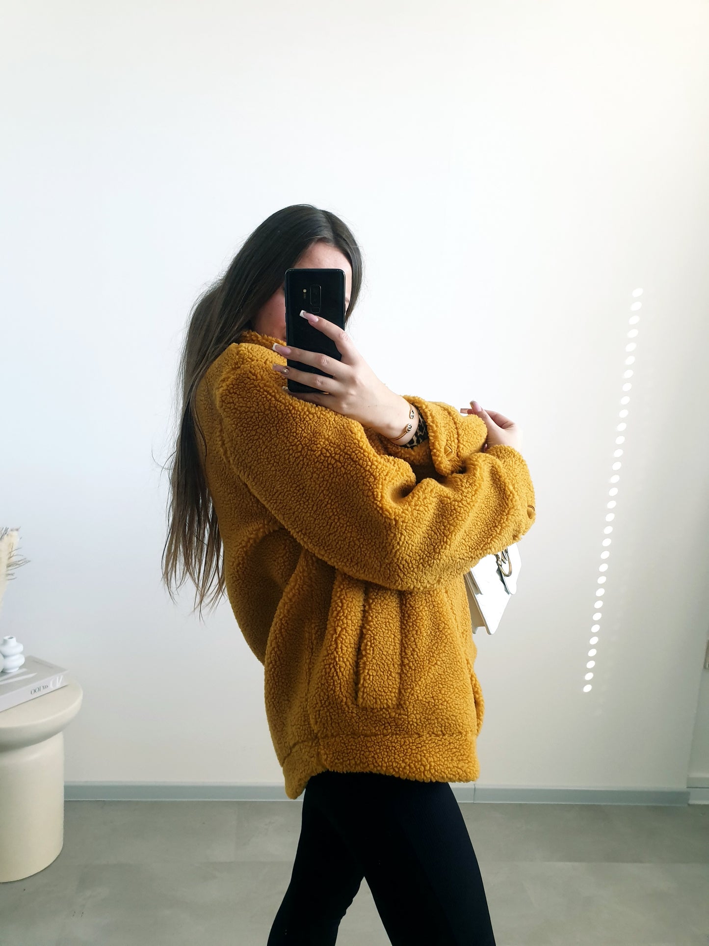 Horčicová bundička