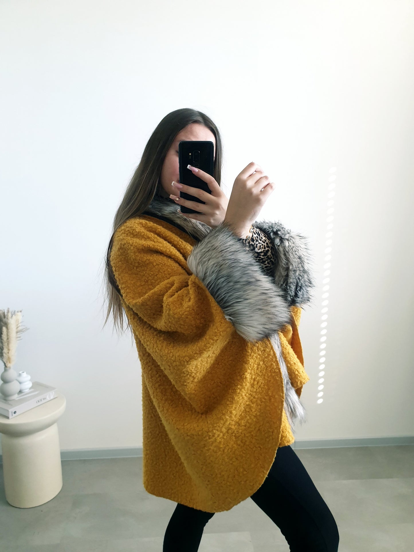 Pončo/prehoz s kožušinou