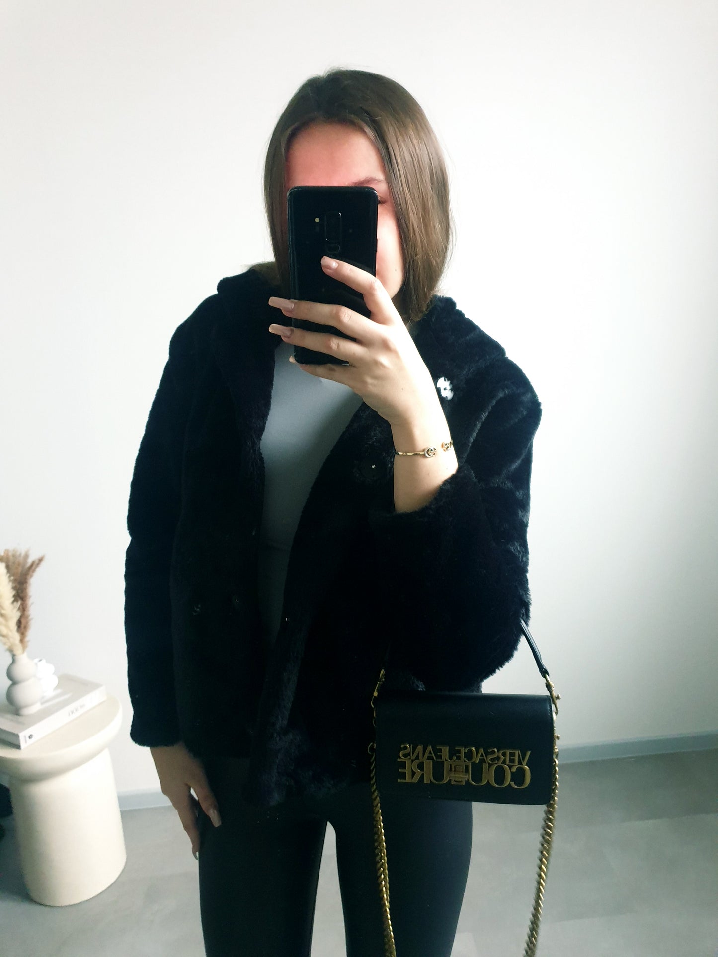 Čierny kožúšok XS