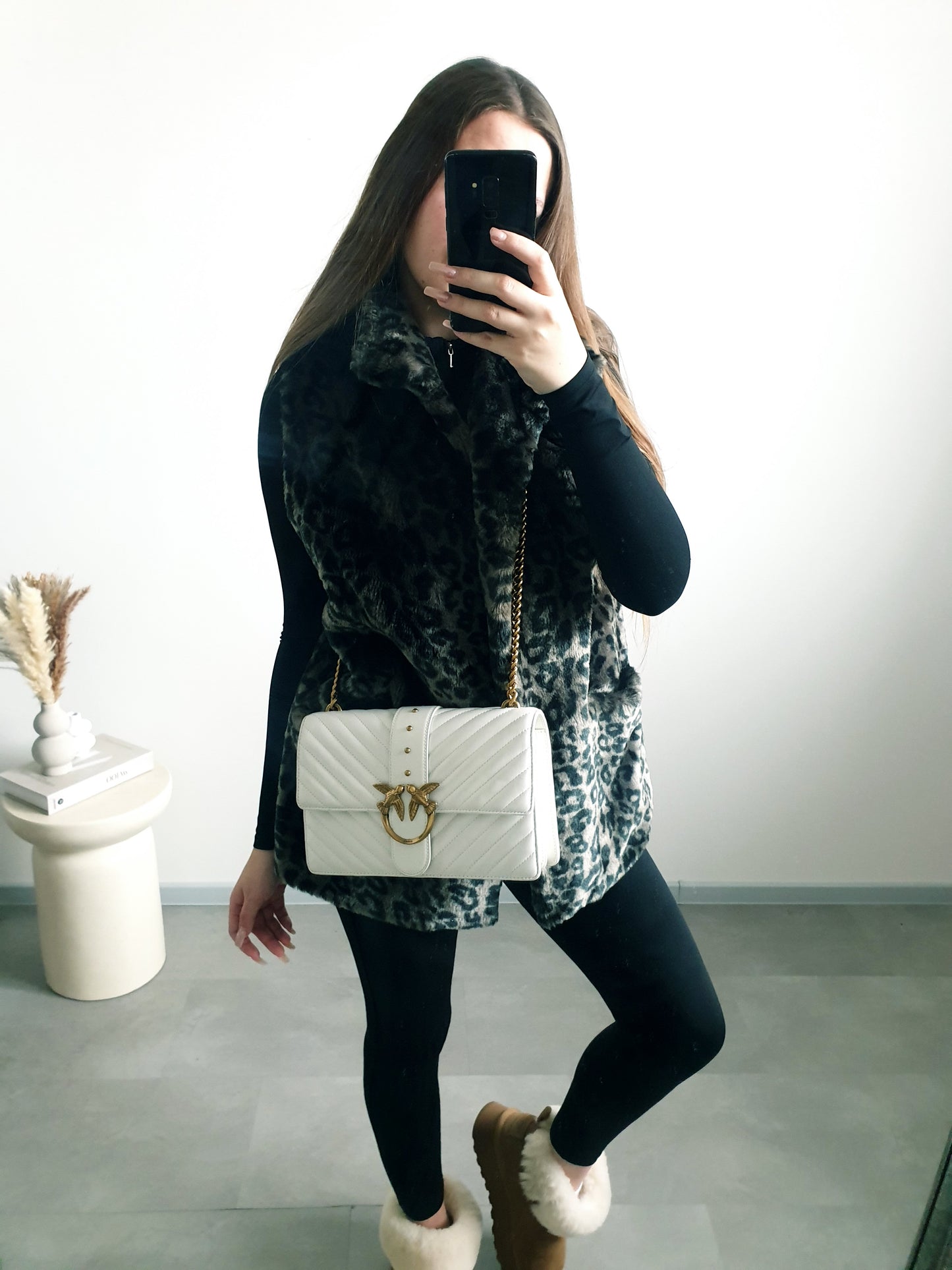 Kožušinová vesta M/L