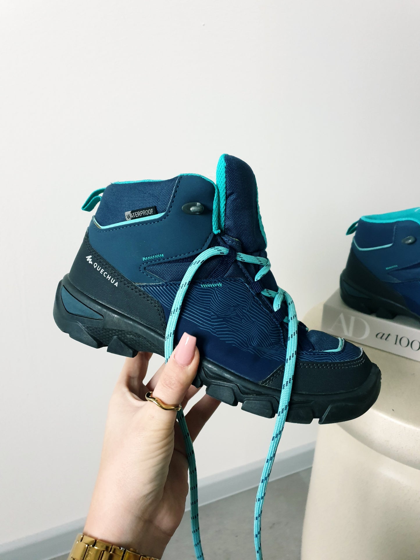 Turistické topánky QUECHUA 37