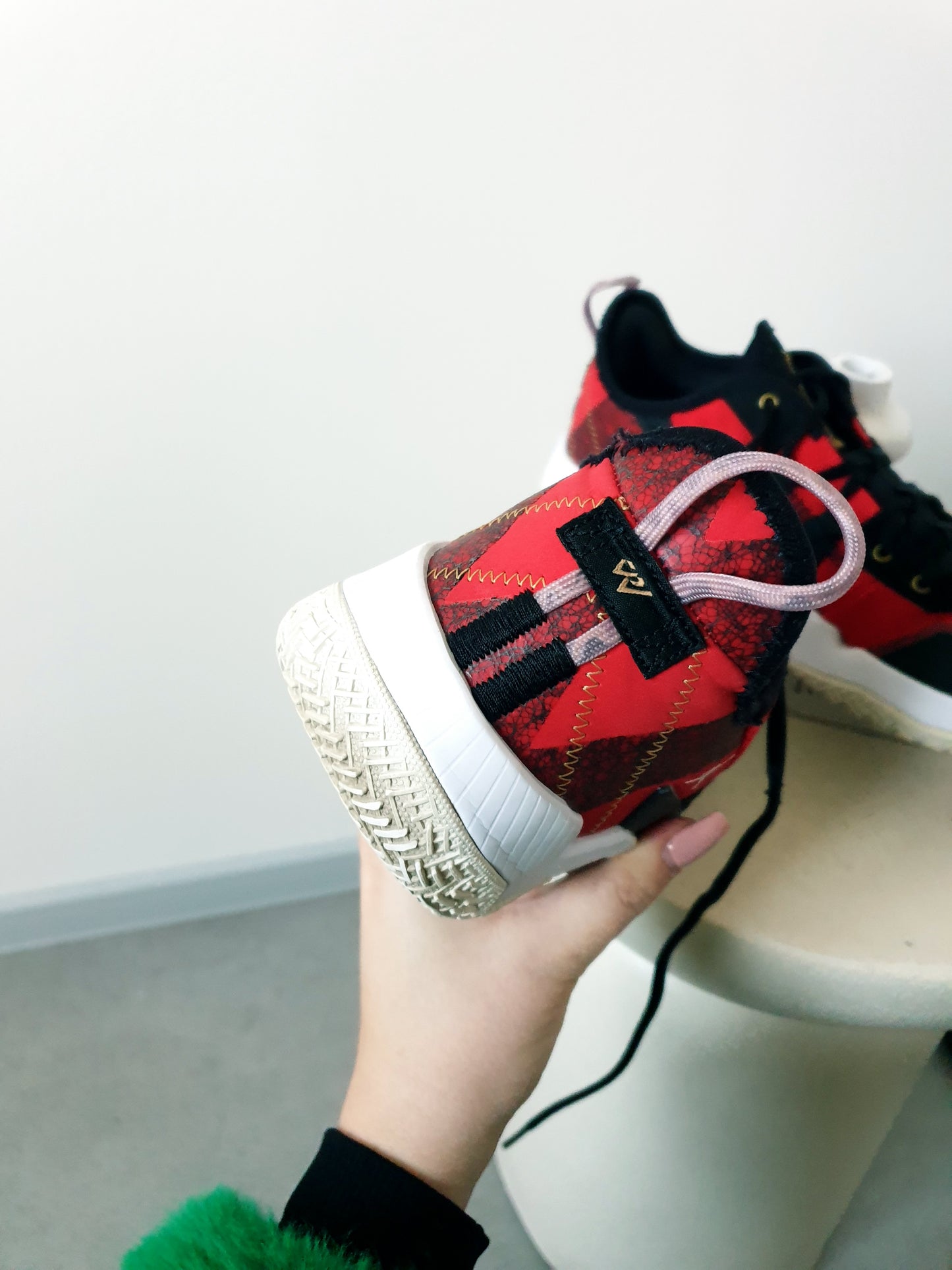 JORDAN ONE TAKE II tenisky 42