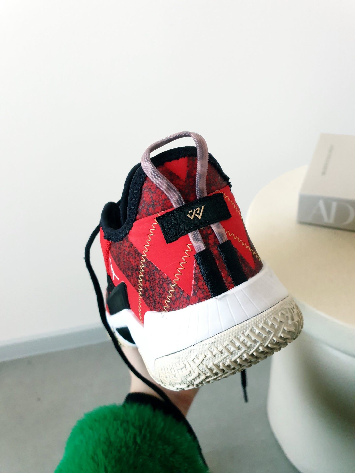 JORDAN ONE TAKE II tenisky 42