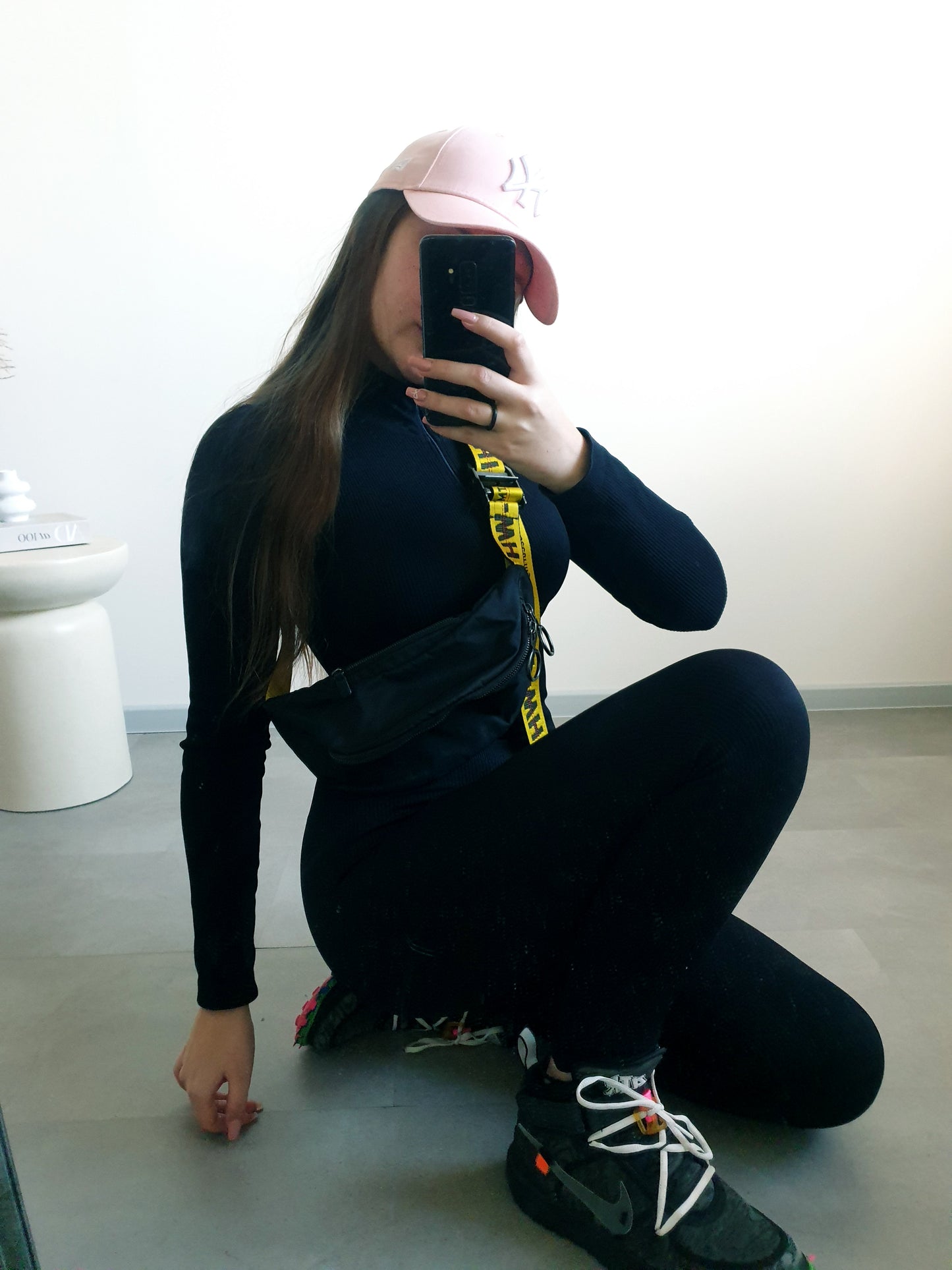 OFF WHITE ľadvinka