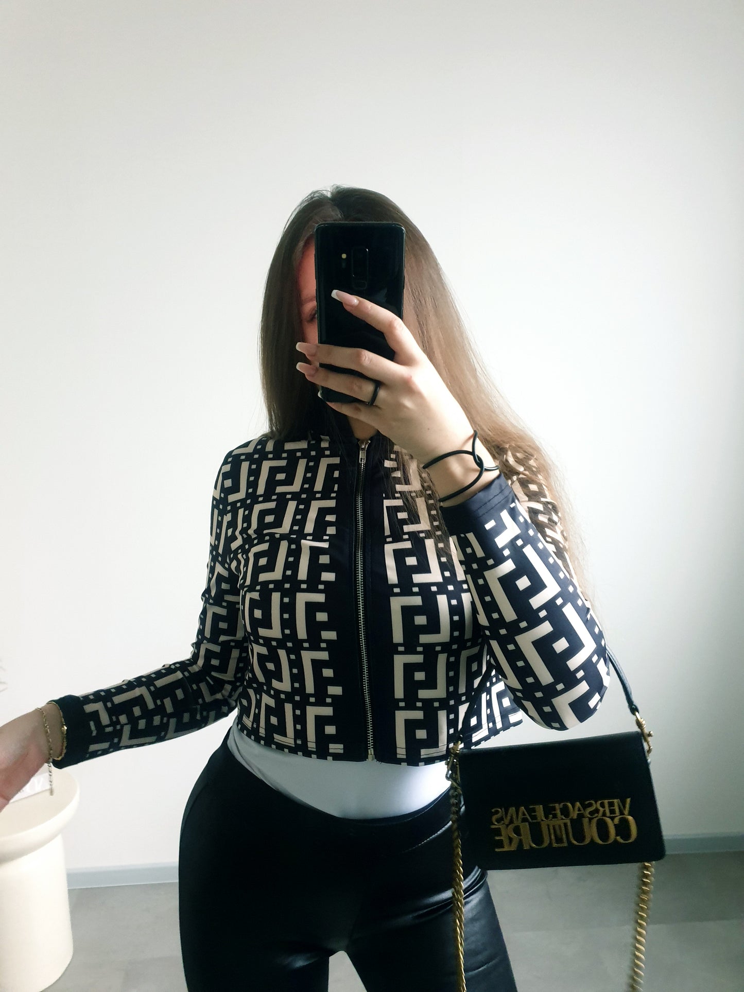 Top na zips M